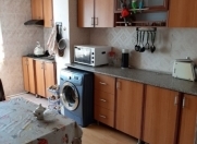 Satılır 2 otaqlı 45 m2 köhnə tikili Bakıxanov