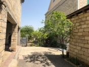 Satılır 6 otaqlı 100 m2 həyət evi Yevlax