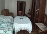 Satılır 2 otaqlı 50 m2 köhnə tikili Nizami m.