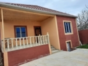 Satılır 3 otaqlı 110 m2 həyət evi Binə