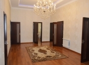 İcarəyə verilir 4 otaqlı 230 m2 yeni tikili Beşmərtəbə