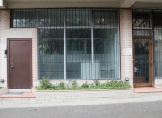 Satılır 10 otaqlı 200 m2 ofis Nizami m.