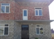 Satılır 4 otaqlı 170 m2 həyət evi Badamdar