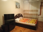 İcarəyə verilir 3 otaqlı 121 m2 köhnə tikili Azadlıq meydanı