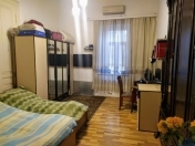 Satılır 2 otaqlı 50 m2 köhnə tikili İçəri Şəhər m.