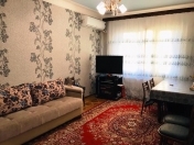 Satılır 3 otaqlı 80 m2 köhnə tikili Əhmədli
