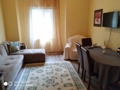 İcarəyə verilir 2 otaqlı 45 m2 köhnə tikili Sahil m.