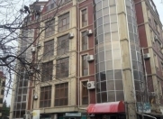 İcarəyə verilir 6 otaqlı 220 m2 ofis Nəsimi r.