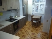 Satılır 4 otaqlı 90 m2 köhnə tikili 8 km