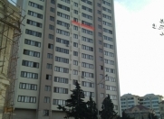 Satılır 2 otaqlı 90 m2 köhnə tikili 8 mkr