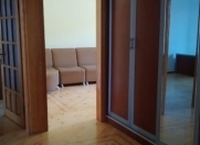 İcarəyə verilir 4 otaqlı 95 m2 köhnə tikili Gənclik m.