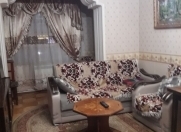 İcarəyə verilir 2 otaqlı 54 m2 köhnə tikili Şah İsmayıl Xətai m.