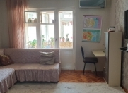 Satılır 3 otaqlı 65 m2 köhnə tikili Qara Qarayev m.