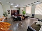 İcarəyə verilir 4 otaqlı 170 m2 ofis Nizami m.