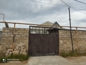 Satılır 3 otaqlı 90 m2 həyət evi Binə
