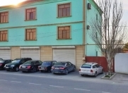 Satılır 15 otaqlı 1000 m2 obyekt 8 km