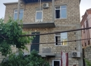 Satılır 8 otaqlı 270 m2 həyət evi Əhmədli