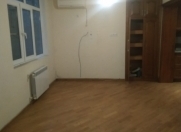 Satılır 3 otaqlı 76 m2 köhnə tikili 9 mkr