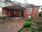 Satılır 4 otaqlı 165 m2 həyət evi Bakıxanov