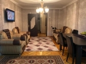 Satılır 3 otaqlı 73 m2 köhnə tikili Qara Qarayev m.