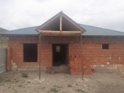 Satılır 5 otaqlı 6 m2 həyət evi Oğuz