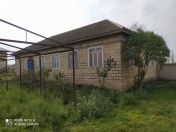 Satılır 4 otaqlı 180 m2 həyət evi İmişli