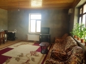 Satılır 4 otaqlı 150 m2 bağ evi Pirşağı