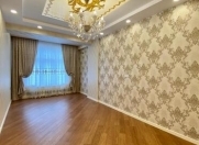 Satılır 2 otaqlı 75 m2 yeni tikili Nəriman Nərimanov m.