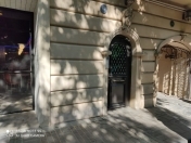 İcarəyə verilir 1 otaqlı 230 m2 yeni tikili Səbail r.