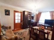 Satılır 2 otaqlı 60 m2 köhnə tikili Qara Qarayev m.