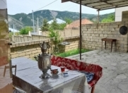 İcarəyə verilir 4 otaqlı 120 m2 həyət evi Xızı