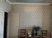 Satılır 3 otaqlı 90 m2 köhnə tikili 9 mkr