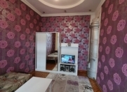 Satılır 3 otaqlı 70 m2 köhnə tikili Sahil m.