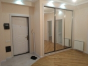 Satılır 3 otaqlı 140 m2 yeni tikili Gənclik m.