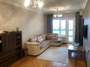 Satılır 4 otaqlı 80 m2 köhnə tikili Azadlıq prospekti m.