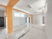 İcarəyə verilir 9 otaqlı 230 m2 ofis 8 mkr