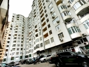 Satılır 2 otaqlı 109 m2 yeni tikili 6 mkr