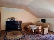 Satılır 10 otaqlı 200 m2 həyət evi Binəqədi