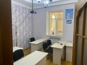 İcarəyə verilir 4 otaqlı 100 m2 ofis Elmlər Akademiyası m.