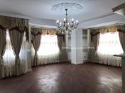Satılır 3 otaqlı 136 m2 yeni tikili AGA Business Center