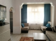 Satılır 3 otaqlı 75 m2 köhnə tikili 4 mkr