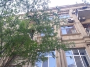 Satılır 2 otaqlı 65 m2 köhnə tikili İçəri Şəhər m.