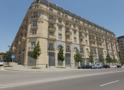 Satılır 5 otaqlı 195 m2 yeni tikili Ağ şəhər