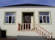 Satılır 3 otaqlı 100 m2 həyət evi Binə
