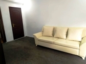 İcarəyə verilir 3 otaqlı 80 m2 ofis 28 May m.