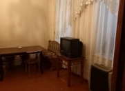 İcarəyə verilir 2 otaqlı 50 m2 köhnə tikili 28 may