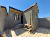 Satılır 2 otaqlı 65 m2 həyət evi Masazır