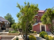 İcarəyə verilir 8 otaqlı 250 m2 bağ evi Novxanı