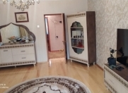 Satılır 4 otaqlı 95 m2 köhnə tikili Müşfiqabad