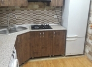 Satılır 5 otaqlı 110 m2 köhnə tikili Y.Günəşli